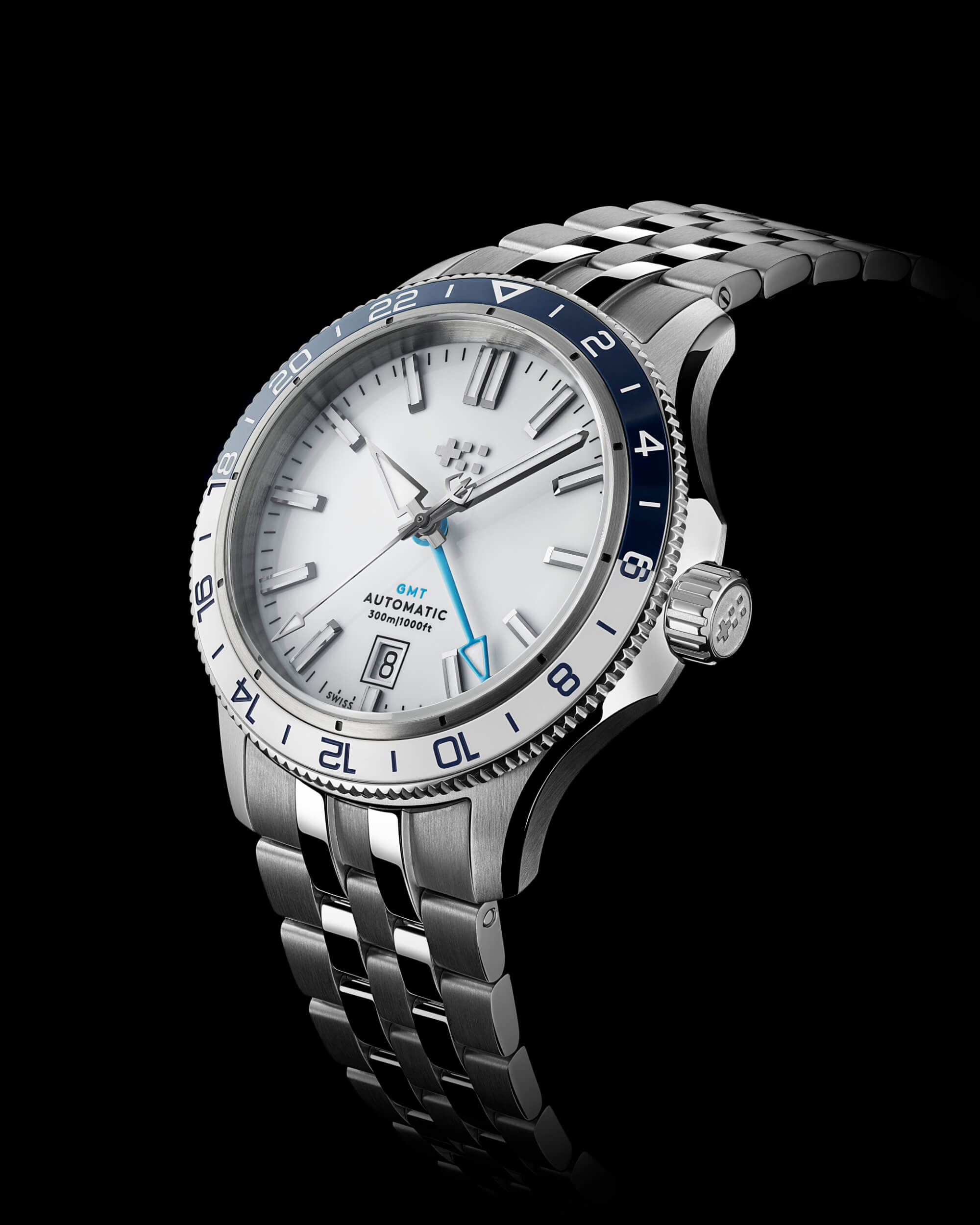 christopher ward c60 trident pro 300 gmt 19