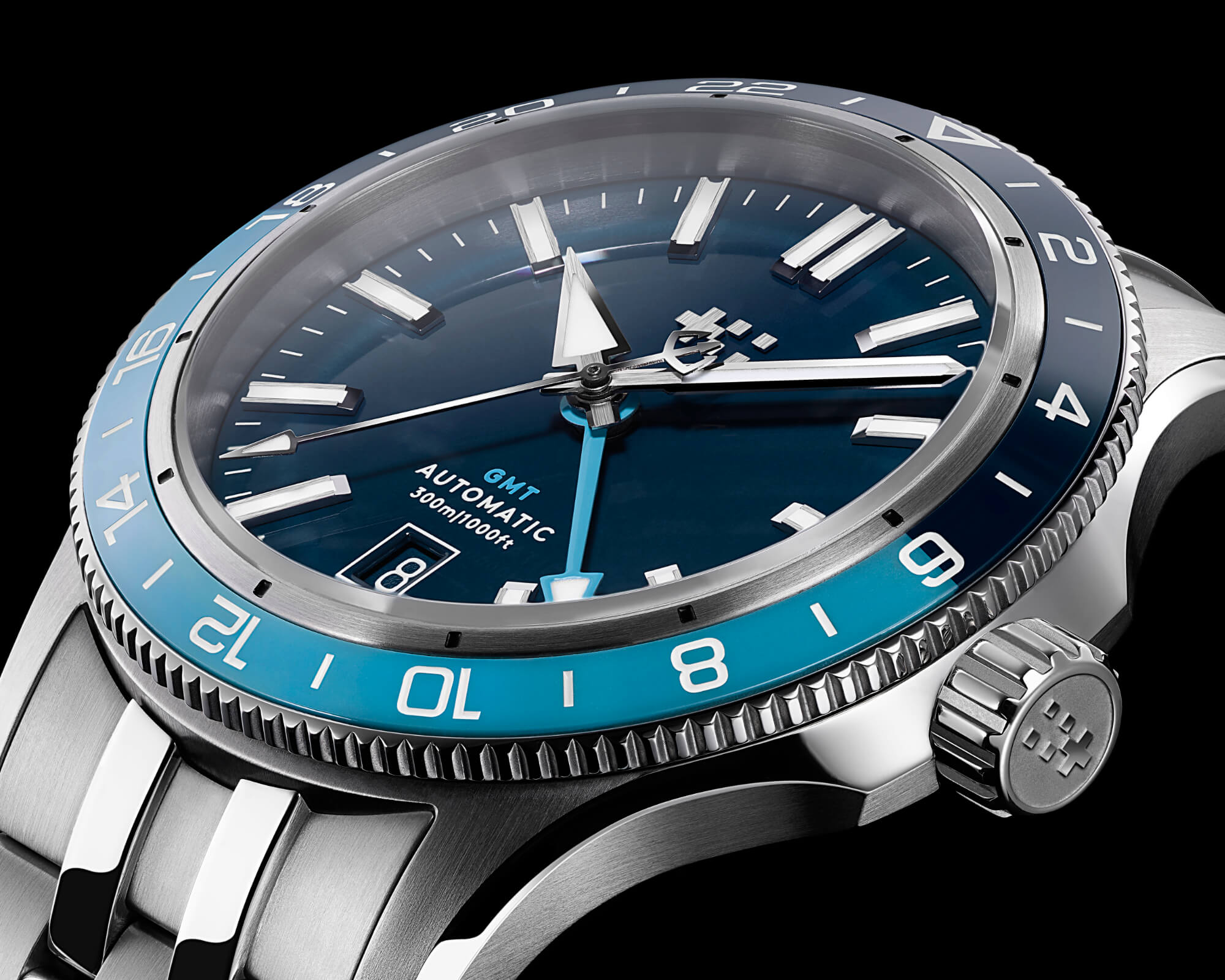 christopher ward c60 trident pro 300 gmt 5