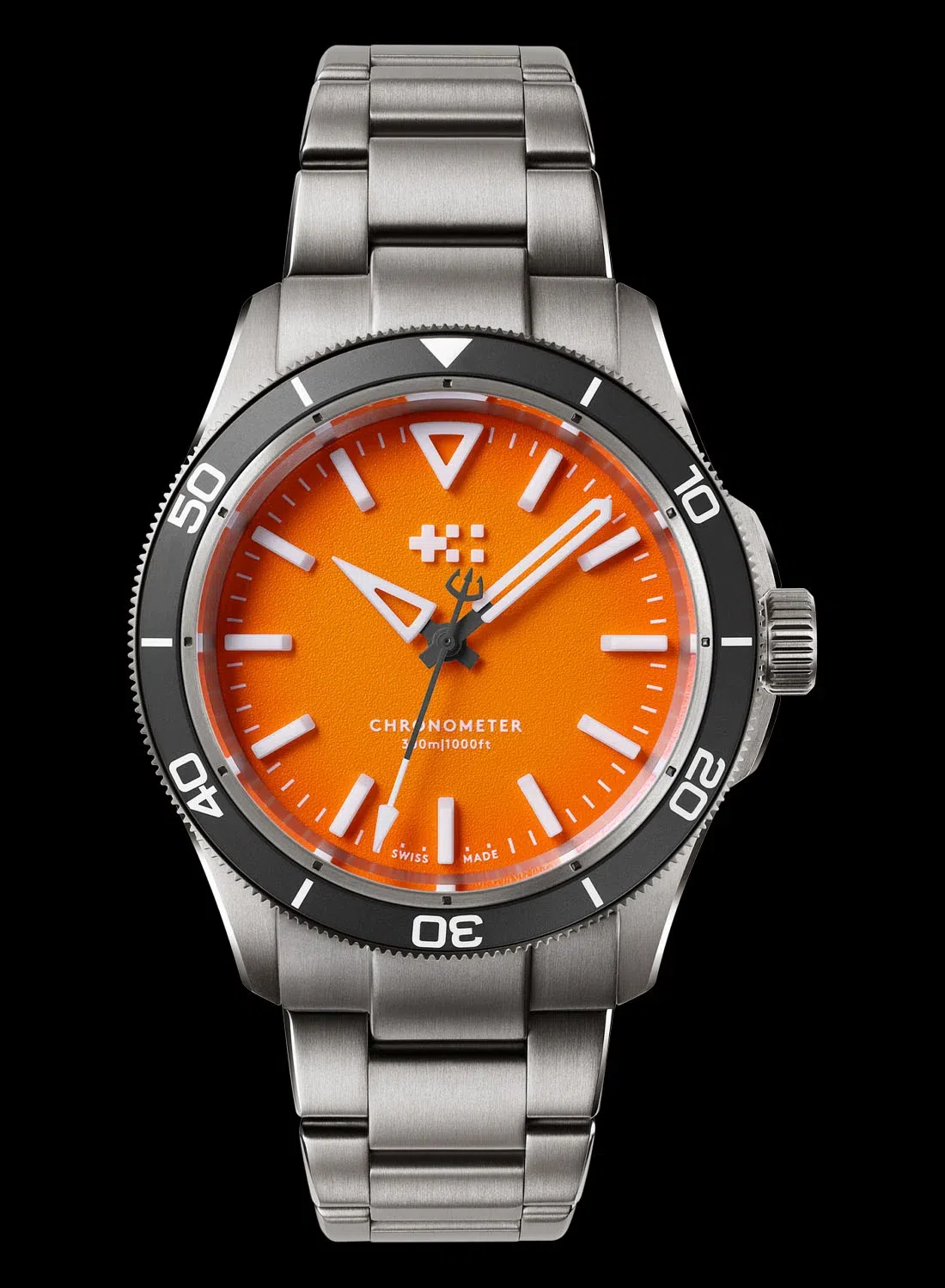 christopher ward c60 trident lumiere titanium dive watch 2024 12 jpg