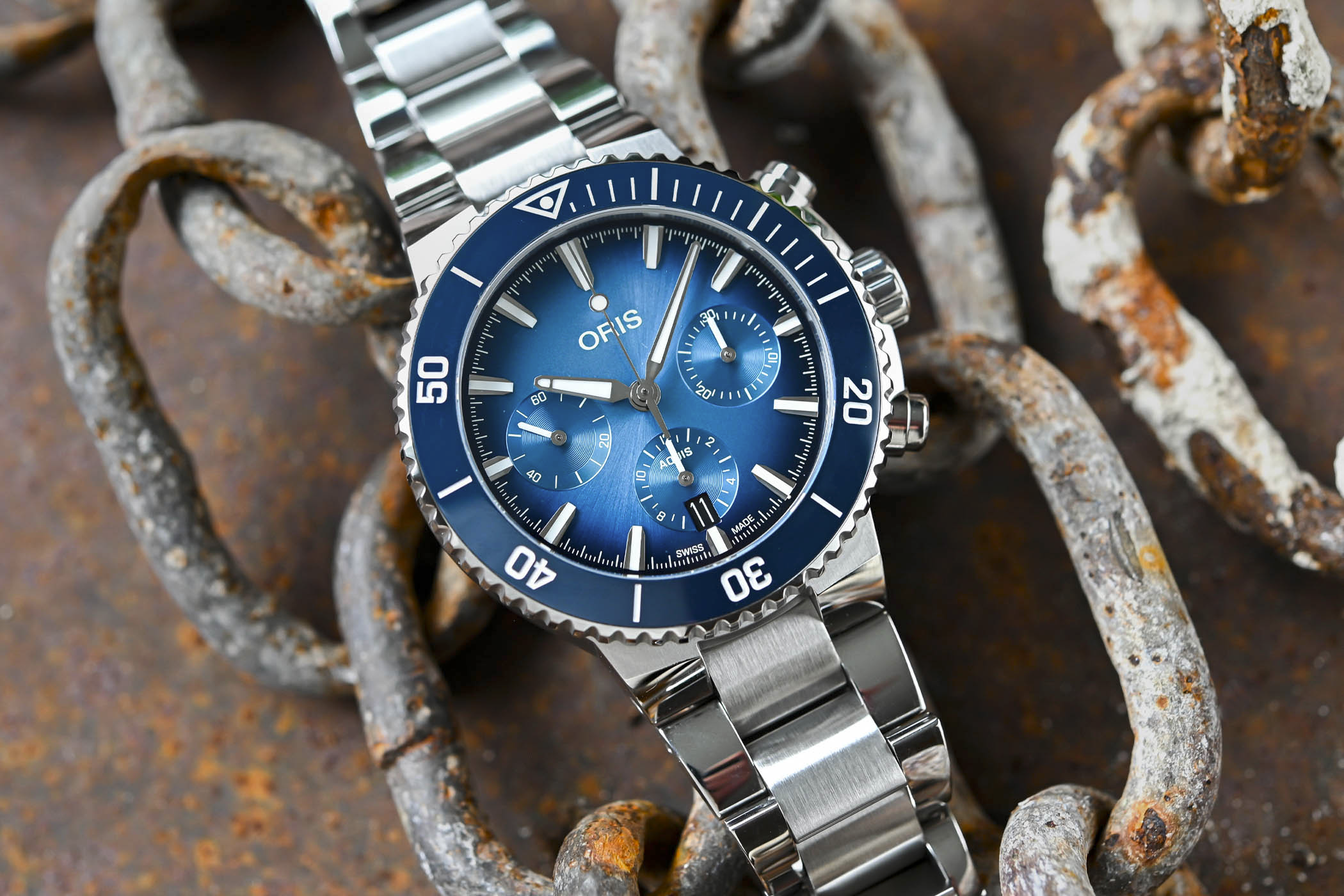 review oris aquis chronograph 2024 update diving watch 4 jpg